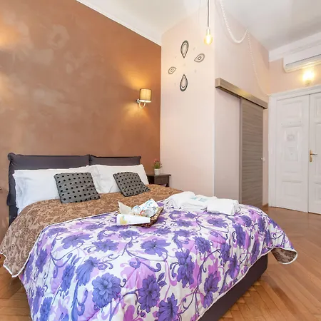Sesto Bed & Breakfast