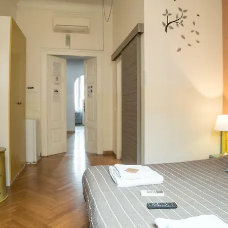 일 세스토 스위츠 센트럴 B&B 2*